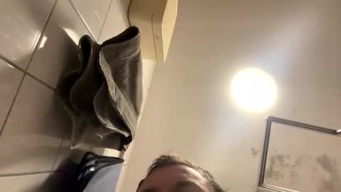 armyskater32 online show from 5, 1, 2026