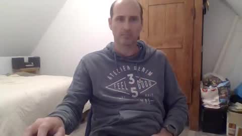 Snapshot of arnaud502700 chatting on 9, 3, 2025 arnaud502700 online show from 9, 3, 2025