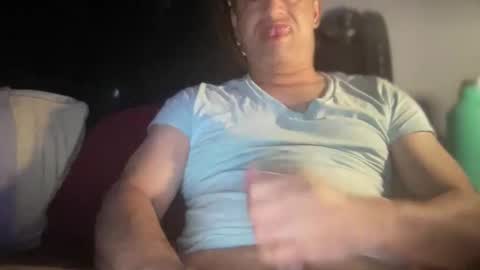Snapshot of arnie774u chatting on 1, 6, 2026 arnie774u online show from 1, 6, 2026