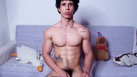 arnold black online show from 8, 3, 2025