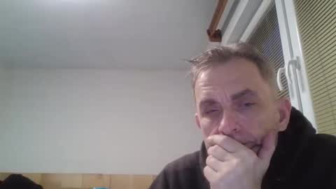 aromannn online show from 11, 2, 2026