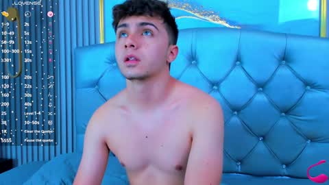 aron__cooper online show from 8, 1, 2025