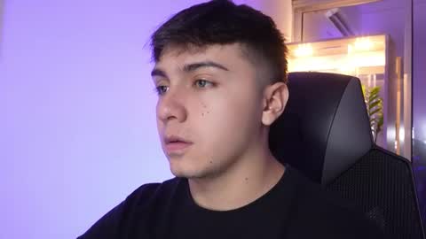 aron__cooper online show from 3, 12, 2025