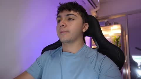 aron__cooper online show from 17, 3, 2026