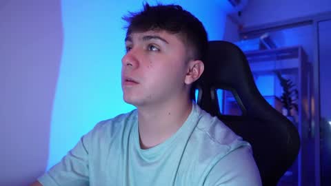 aron__cooper online show from 1, 4, 2026