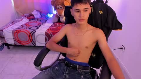 Aaron online show from 26, 5, 2026