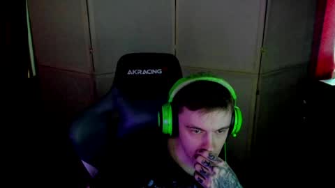 biggest penis  online show from 13, 1, 2025