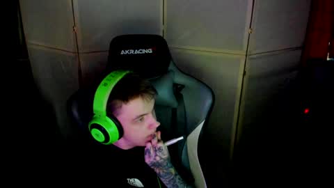 biggest penis  online show from 30, 1, 2025