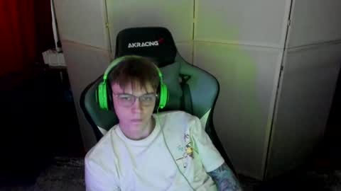 biggest penis  online show from 5, 3, 2025