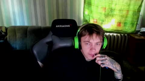 biggest penis  online show from 9, 9, 2025