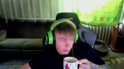 biggest penis  online show from 29, 9, 2025