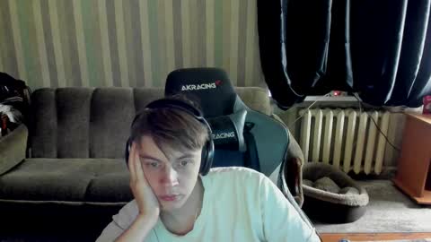 biggest penis  online show from 15, 10, 2025