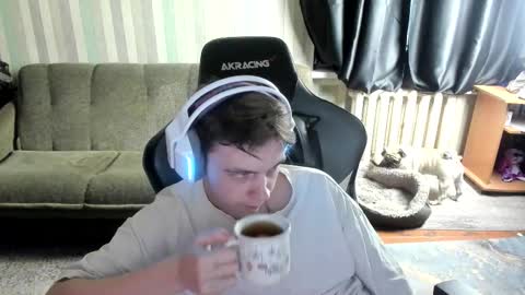 biggest penis  online show from 3, 12, 2025