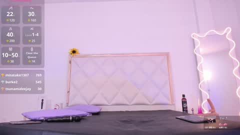 Snapshot of aron_tay chatting on 27, 12, 2024  your aron  online show from 27, 12, 2024