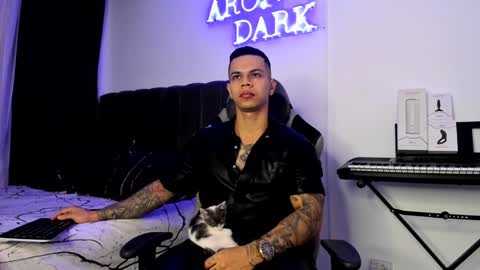 DarkMaster online show from 10, 1, 2025