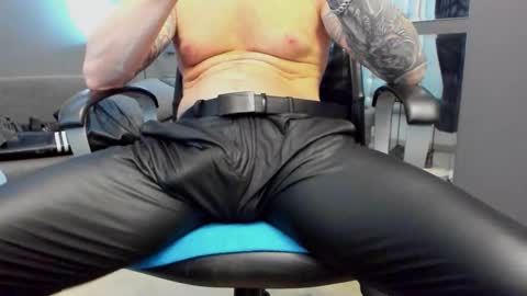 AronGrant online show from 9, 3, 2026