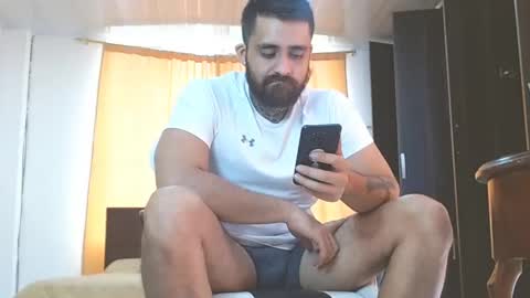 Snapshot of aronmiller404 chatting on 25, 12, 2024 aronmiller online show from 25, 12, 2024