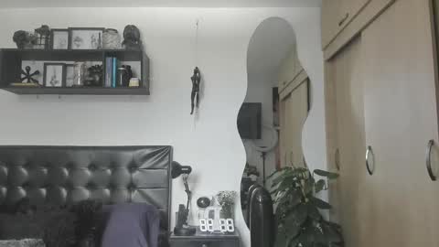 Snapshot of aronwilliams69 chatting on 7, 10, 2025 ARON Independent model online show from 7, 10, 2025