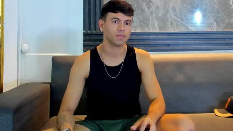 Aroon   online show from 17, 1, 2026