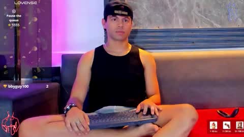 Snapshot of aroon_sexx21 chatting on 9, 3, 2026 Aroon online show from 9, 3, 2026