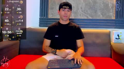 Snapshot of aroon_sexx21 chatting on 13, 3, 2026 Aroon online show from 13, 3, 2026