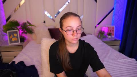 arrinawair online show from 12, 9, 2025