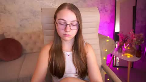 arrinawair online show from 16, 7, 2026