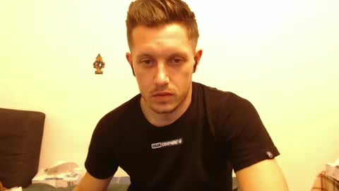 Snapshot of arromwilliam90 chatting on 17, 1, 2025 arromwilliam90 online show from 17, 1, 2025