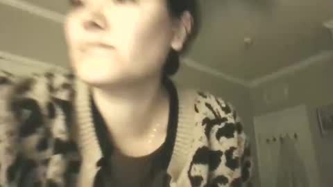 Snapshot of arrosemoi chatting on 3, 4, 2026 arrosemoi online show from 3, 4, 2026