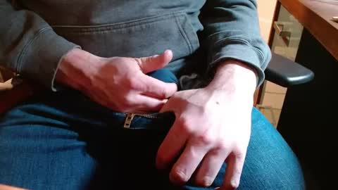 arrrr3 online show from 8, 1, 2025