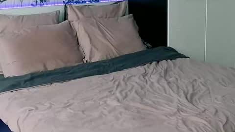 Snapshot of art_cam_ chatting on 25, 3, 2026 art_cam_ online show from 25, 3, 2026