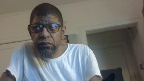 Snapshot of arteblazze chatting on 15, 6, 2026 Arteblazze not daddy boy bitch or nigga online show from 15, 6, 2026