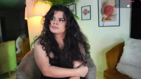 Chloe  online show from 28, 2, 2025