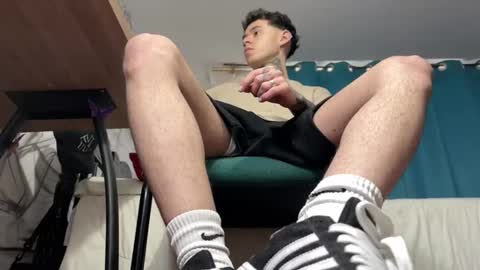   online show from 6, 1, 2025