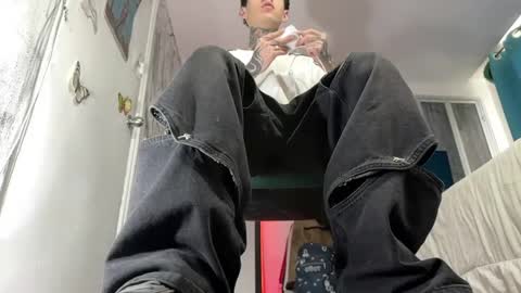   online show from 7, 1, 2025