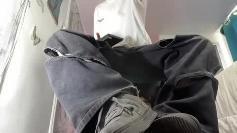   online show from 16, 1, 2025