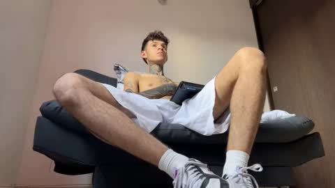   online show from 11, 3, 2025