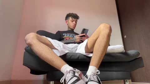   online show from 12, 3, 2025