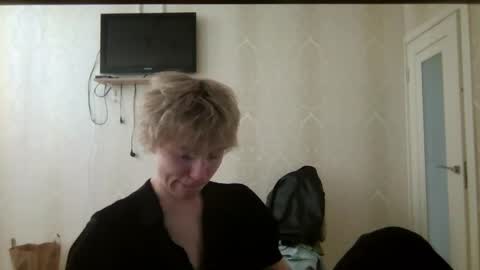 Snapshot of artem228play chatting on 8, 6, 2026 artem228play online show from 8, 6, 2026