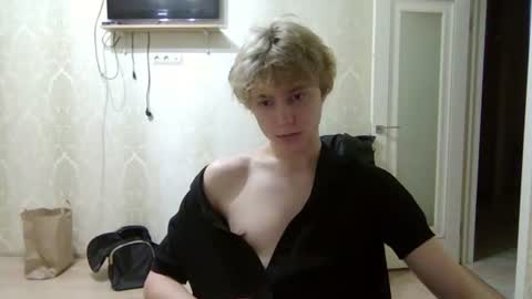 Snapshot of artem228play chatting on 12, 6, 2026 artem228play online show from 12, 6, 2026