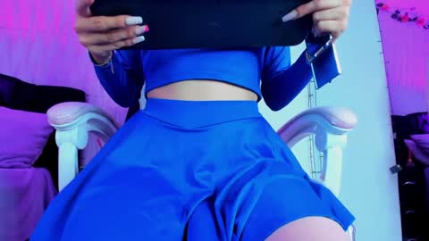 Snapshot of artemisa_leon chatting on 11, 1, 2025 artemisa_leon online show from 11, 1, 2025