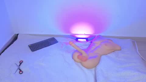 Snapshot of artemisa_leon chatting on 31, 10, 2025 artemisa_leon online show from 31, 10, 2025