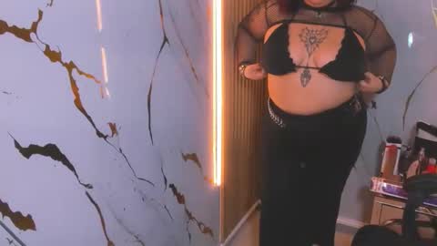 Snapshot of arthemisa_tayy chatting on 24, 5, 2026 Arthemisa online show from 24, 5, 2026