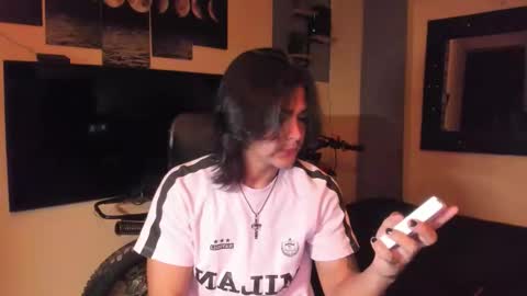 Snapshot of arthur_hunter chatting on 8, 3, 2026 I AM HERE online show from 8, 3, 2026