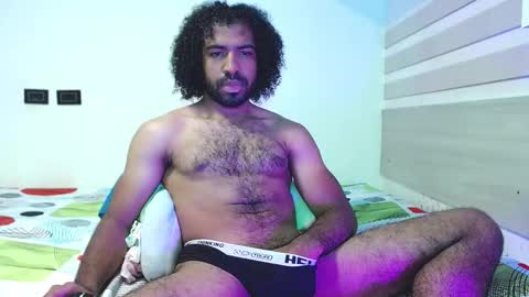 Snapshot of arthur_jamess chatting on 8, 10, 2025 arthur_jamess online show from 8, 10, 2025