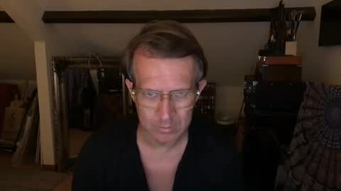 Snapshot of artisterotic chatting on 7, 7, 2026 artisterotic online show from 7, 7, 2026