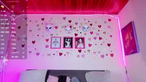 Snapshot of artmiajoy chatting on 25, 2, 2025 MIA OF artmiajoy online show from 25, 2, 2025