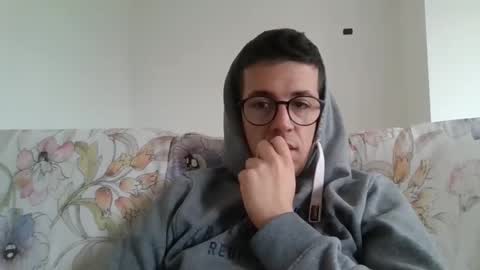 arturpaulval online show from 18, 1, 2025