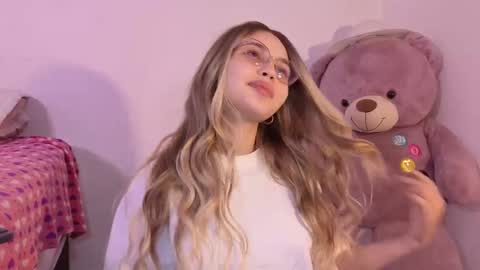 Snapshot of ary1_ chatting on 30, 3, 2026 Ary online show from 30, 3, 2026