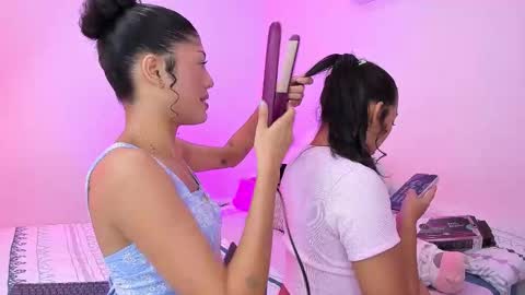 Snapshot of ary_and_kel chatting on 18, 1, 2026 Ariana and Kelsieh online show from 18, 1, 2026
